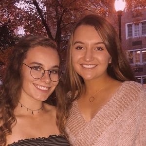 Meet your Posher, Brooke